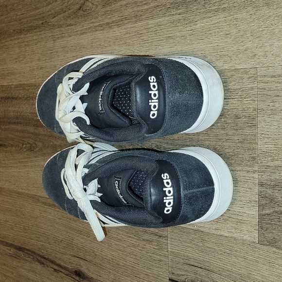 Men's adidas courts -suede - Picture 2 of 4